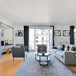 Pick A Flat\'S Apartment In Montaigne - Avenue Montaigne