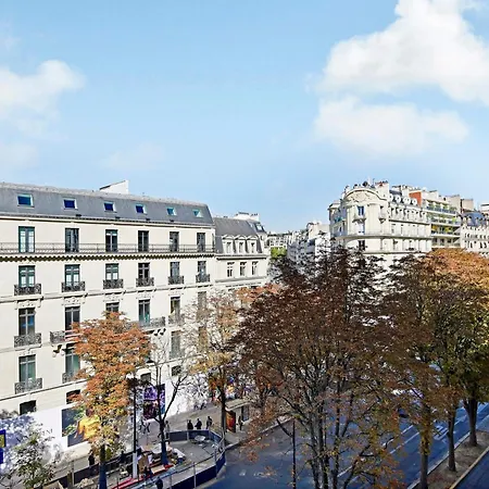 Pick A Flat's In Montaigne - Avenue Montaigne Paris